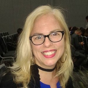 Meet your Posher, Debbie